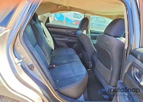 2017 Nissan Altima 2.5 из США, поврежденный, VIN 1N4AL3AP4HN302338